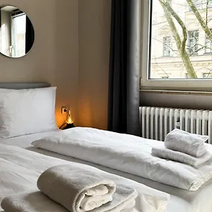 Sendlinger Tor 2*, Μόναχο Γερμανία
