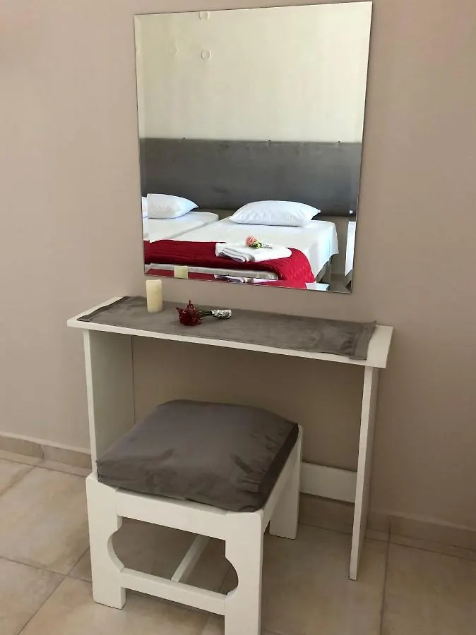 Petros Rooms & Apartments Lixouri